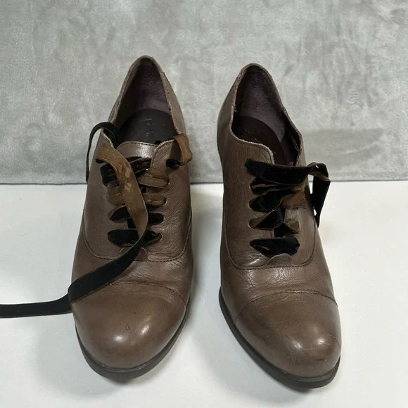 Born brown Oxford block heels - Picture 6 of 10